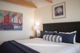 Lakeshore Lodging Lodge 713 - 7