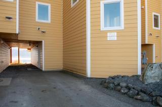 Lakeshore Lodging Lodge 611 - Homer - 3