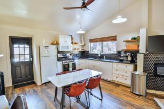 The Honeybee at Zen Zion - 2