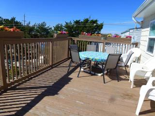 Wi-Fi, Patio, Yard, Balcony, Deck, Ocean Side Duplex 1St Floor In Ship Bottom 10609 - 4