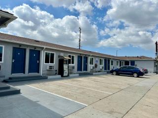 vogue motel - South Gate - 7