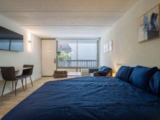 Bright and Modern Apt Near Disney - Kissimmee - 3
