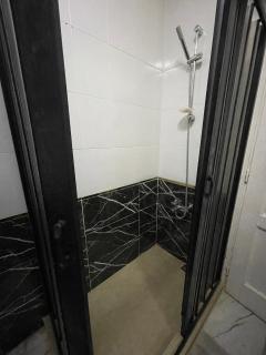 Madinty apartment with garden - Madinaty - 5