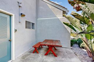Sugar Shack - Carpinteria - 3
