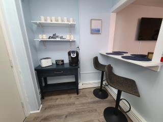 Beachcrest- Easy Walk to Tropicana & Casinos! - 3