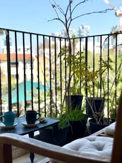 Lovely 1-bedroom apartment in The best location - Tel Aviv - 2