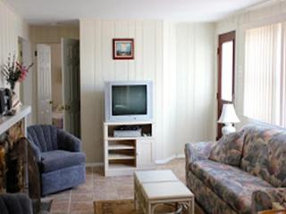 Ocean Block, Internet-Wifi, Deck, Washer Dryer, Well-Maintained First Floor Unit Of An Ocean Block Duplex, Great Location, Just One House Between, - 7