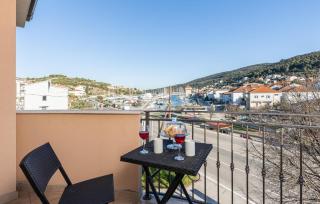 1 Bedroom Amazing Apartment In Trogir - Trogir - 0