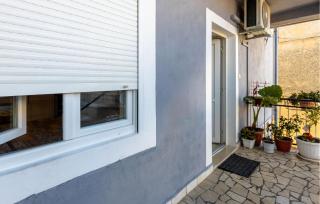 2 Bedroom Awesome Apartment In Novi Vinodolski - 3