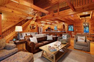 Cartacay River Retreat - North Georgia Riverfront Cabin - Riverside access, cozy living spaces, game room, and outdoor amenities - Ellijay - 3