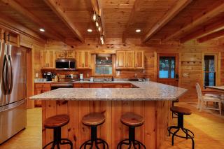 Cartacay River Retreat - North Georgia Riverfront Cabin - Riverside access, cozy living spaces, game room, and outdoor amenities - Ellijay - 2