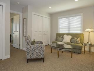 Oceanfront, Ocean Views, Wifi, Beach Badges, Decks, Spectacular Oceanfront -- With Fantastic Views -- Located In Prestigious Harvey Cedars, Just, - Harvey Cedars - 4