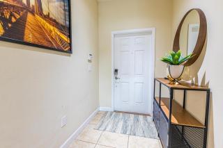 Flash 20 Off Spetacular TownHome With Private Pool close to Disney 8919PP - 2