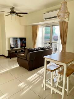 5 Star Luxury Condo - Metro Manila - Manila - 3