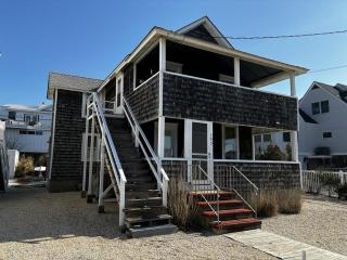 Bay Views! Wifi, Bay Side Duplex In Ship Bottom - Ship Bottom - 0