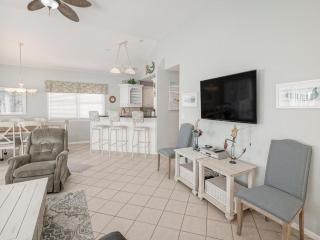 Ocean Block, Single Family, Surf City, Private Yard, Decks, Beach Badges, Wifi, Air Conditioning, Washer Dryer,surf City Ocean Block Light And, - Surf City - 5