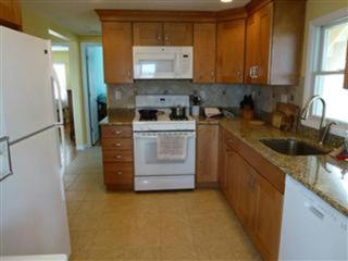 Pet Friendly, Bayfront, Boat Slip Dock, Beach Badges, Wifi, Boaters Delight! Bay Front 1St Floor Duplex In Peahala Park, 1St Floor Is Really 2Nd, - 2