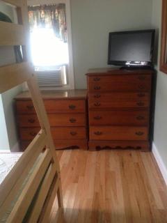 Beach Badges, Wifi Internet, Outdoor Shower, Ocean Side Duplex In Brighton Beach - 1