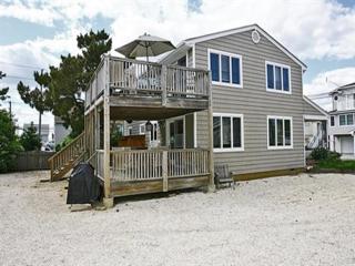 Duplex 1St Fl Ocean Side Beach Badges Outdoor Shower Wifi - Brant Beach - 9
