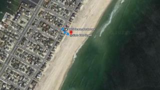Oceanfront, Brant Beach, Ocean Views, Beach Badges, Decks, Wifi, Sling Tv, Four Bedrooms-Three Baths With Amazing Ocean Views,view The Sunrise From, - Brant Beach - 9