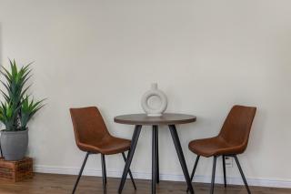 Modern 2br Escape Mountain View & Gully Access - - 3