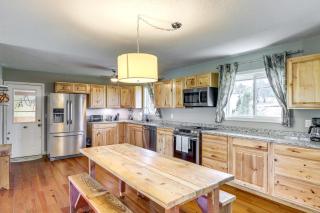 River Access and Gorgeous Views Pisgah Forest Home! - Pisgah Forest - 5