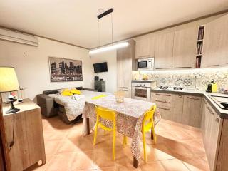 Apartment with private parking - Roma Est. - 7
