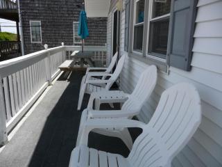 Ocean Block, Surf City, Duplex, Beach Badges, Wifi, Updated Kitchen, Deck,surf City Ocean Block Duplex 2Nd Fl, 10088 - Surf City - 3