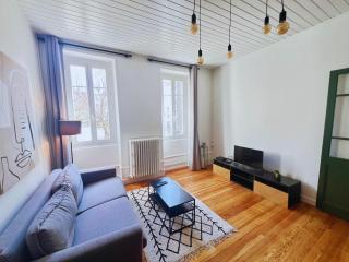 Appartement spacieux en centre ville - Montélimar - 9