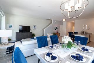 Flash 20 Sale Pvt Pool Townhome at Storey Lake - 8