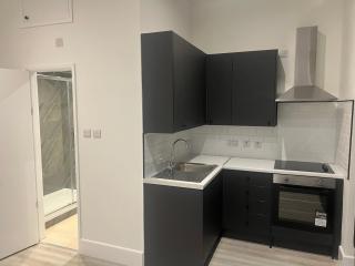 Great Ground Floor Studio Flat - Greenford - 4
