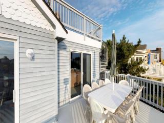 Oceanside, Beach Badges, Wifi, Ocean Views From The Decks! 5Th From The Beach, Surf City 14016 - 0