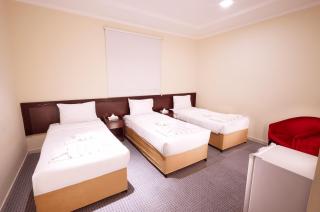 فنـــــــدق الزائـــــــــــــــــريــن 1 - 2