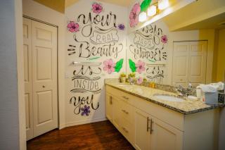 Special Offer Cozy Townhome at West Lucaya - 5