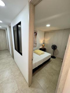 Apartment in Laureles two blocks from 70 - 5