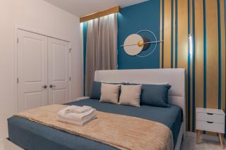 Sophisticated 9 bedroom close to Disney - 3