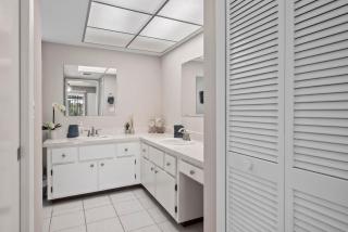 Charming Waterfront Getaway With Pool! - Cape Coral - 1