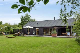 Modern Sleek House In Gedser - Gedser - 9