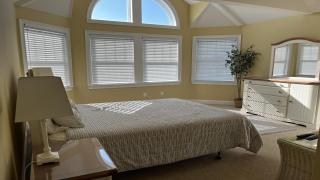 Large Oceanside Brant Beach Home Sleeps 16 - Brant Beach - 3