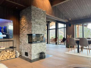 Stylish Cabin In Scenic Stryn - Stryn - 3