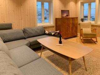 Beautiful Cabin Embraced By Rich Wildlife - Hov - 4