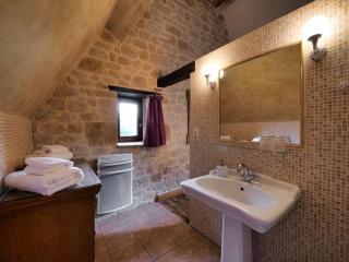Les Granges Hautes, maisons de vacances, proches de Sarlat avec piscine, parc, - 2