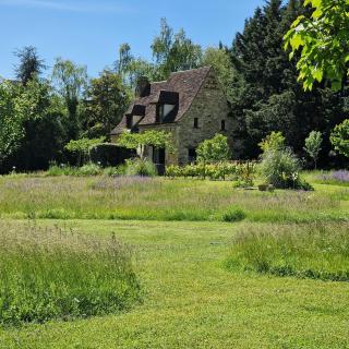 Les Granges Hautes, maisons de vacances, proches de Sarlat avec piscine, parc, - 1