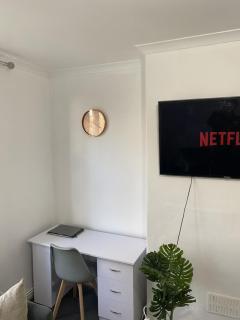 Entire Spacious Apartment - Close To Central London - Londra - 3