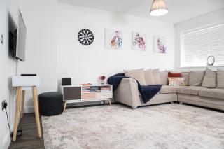 Etihad Blissful Retreat-3 bedroom Haven - Manchester - 9