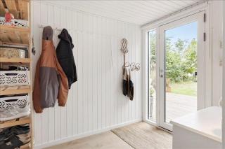 Family Holiday Home With Sea View In Hou - 2