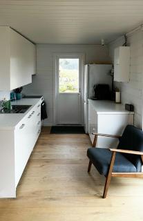 Scenic Family Cabin In Hundvin - Lindås - 9