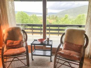 Mountain Cabin Views Of Hills And Lake - Ron - 6