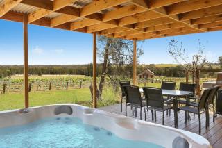 La Villetta home on vineyard - Pokolbin - 5
