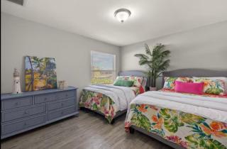 Surfing on Surfside - Sleeps 12, Heated Pool & Jacuzzi - Cape Coral - 7